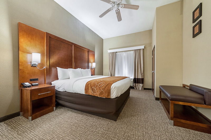 Fairfield Inn & Suites By Marriott Batesville Exterior photo